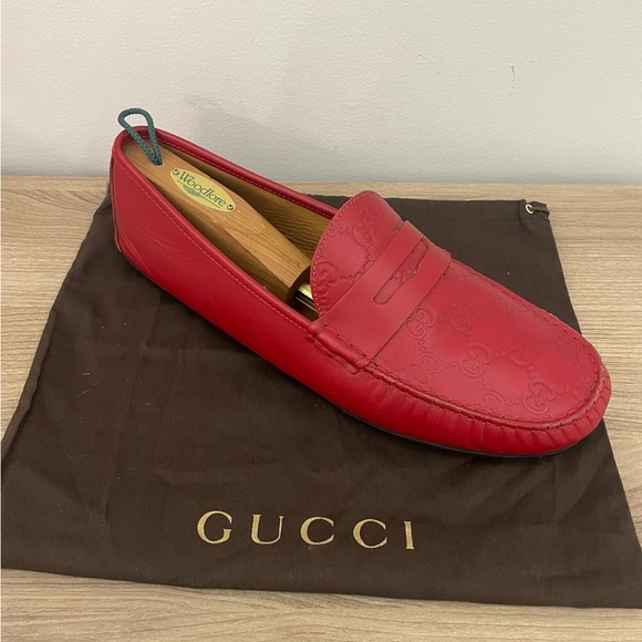 Gucci Red Leather Penny Loafers Logo Stamp rubber sole Men's Size 9.5 G - Picture 3 of 9